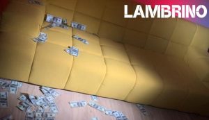 Asculta online, Lambrino - Joaca, sigle nou