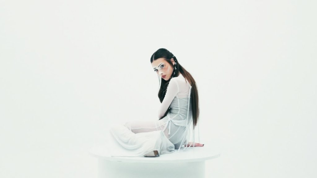 Roxen - Cenusa, Radio Click Romania, Roxen, Cenusa, asculta Radio Click Romania,