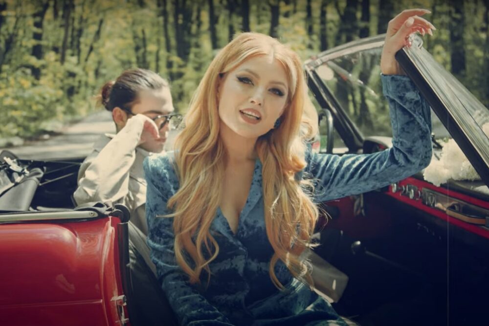 ELENA - Ochelarii de soare, Radio Click Romania, ELENA, Ochelarii de soare, asculta Radio Click Romania,