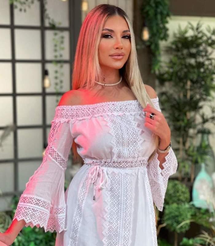 Aza Gabriela – povestea artistei, Aza Gabriela – artistă română